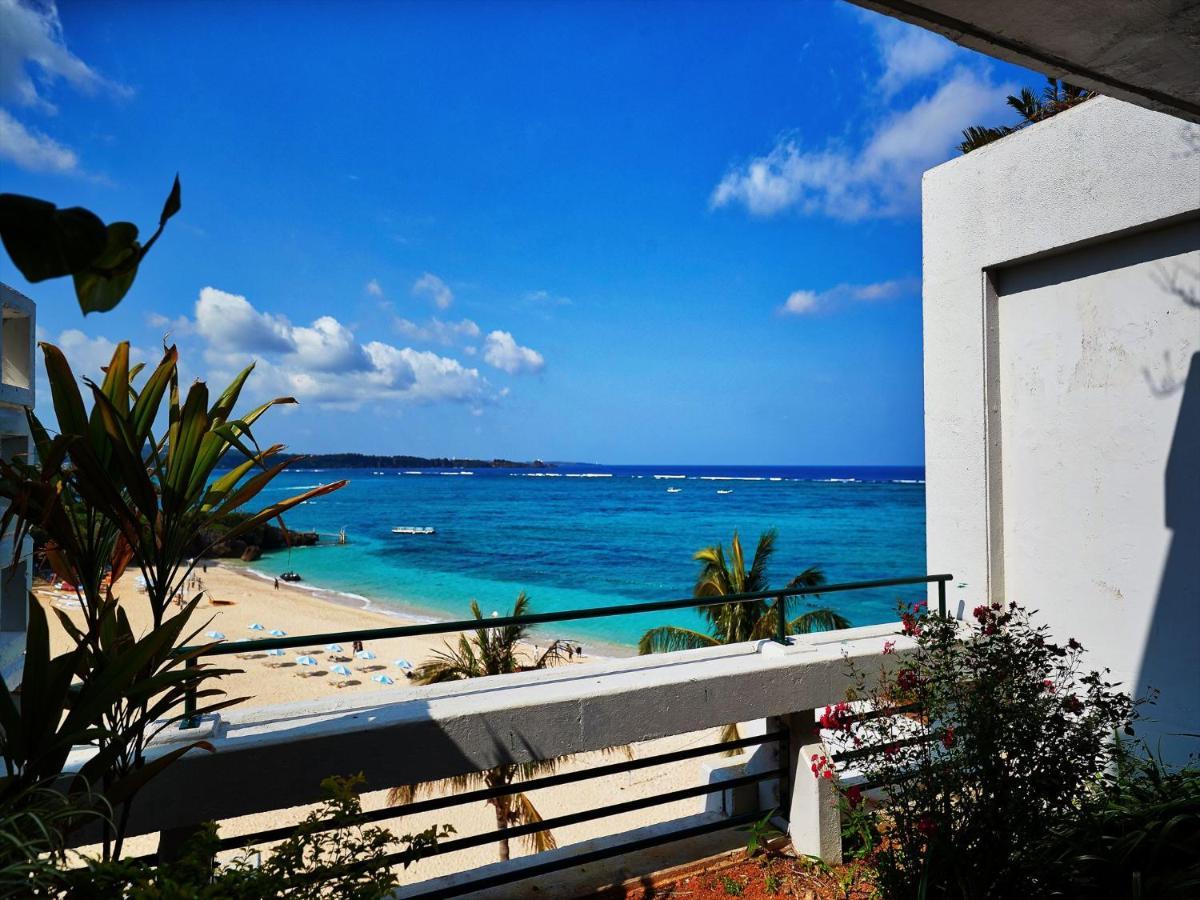 Palace In Moon Beach Onna Dış mekan fotoğraf
